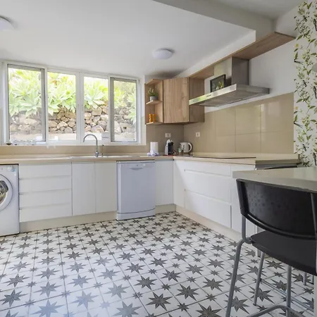 펜션 Luxury To The Ocean